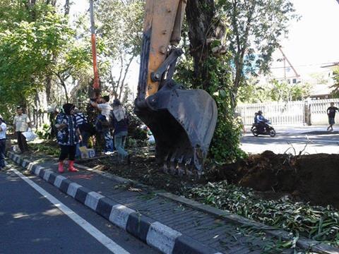 Perbedaan Jakarta dan Surabaya