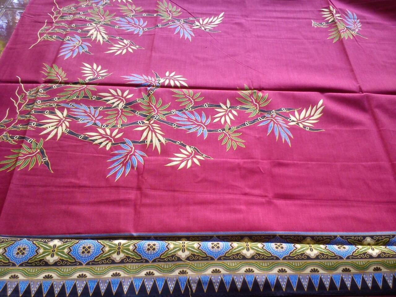 Kontes Desain Baju Batik (Kerjasama Bisnis)