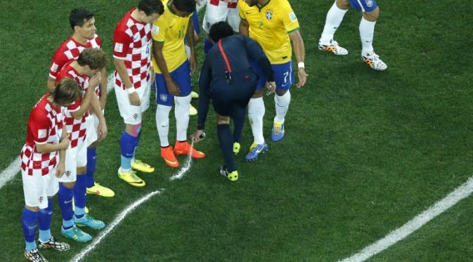 5 Fakta Unik Semprotan Ajaib Wasit Piala Dunia