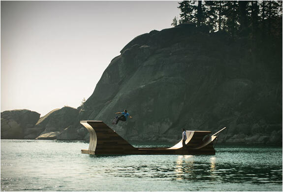 RAMP SKATEBOARD DI TENGAH LAUT