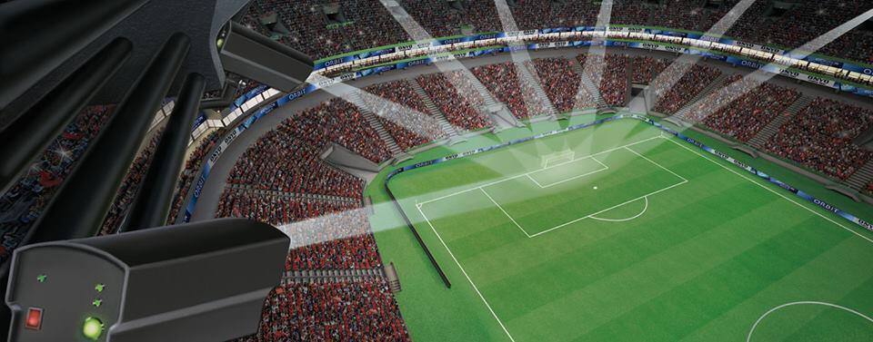 WASIT PIALA DUNIA GUNAKAN JAM TANGAN PINTAR UNTUK PASTIKAN GOL
