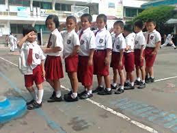 10 Momen Paling Memalukan Ketika Di Bangku Sekolah Dasar (SD)