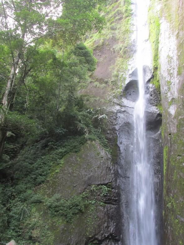 Wisata di Air Terjun Dolo