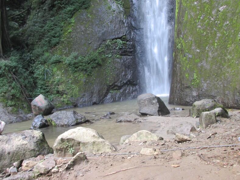 Wisata di Air Terjun Dolo