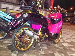 Motor Style atau Safety Riding?