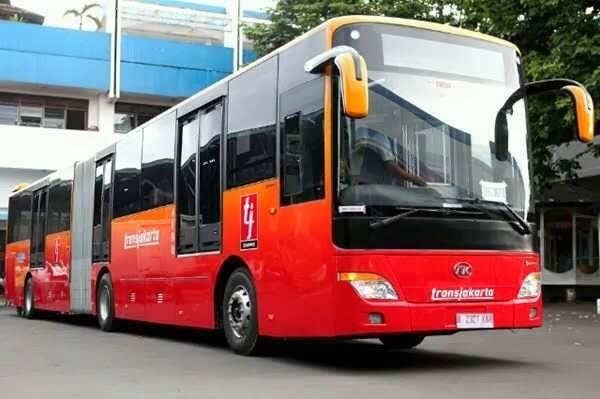 &#91;KONFIRMASI&#93;Tabrakan 2 Transjakarta akibat sopir ngantuk nonton Piala Dunia