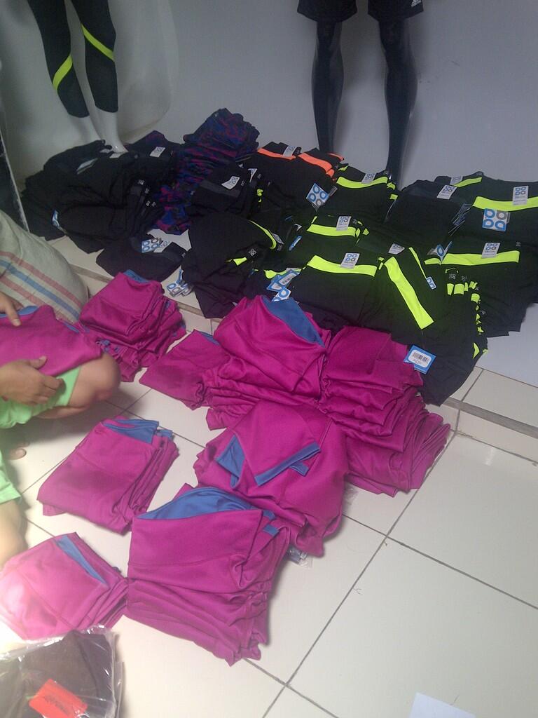 KAOS UNDER ARMOUR LENGAN PENDEK STOK BARU