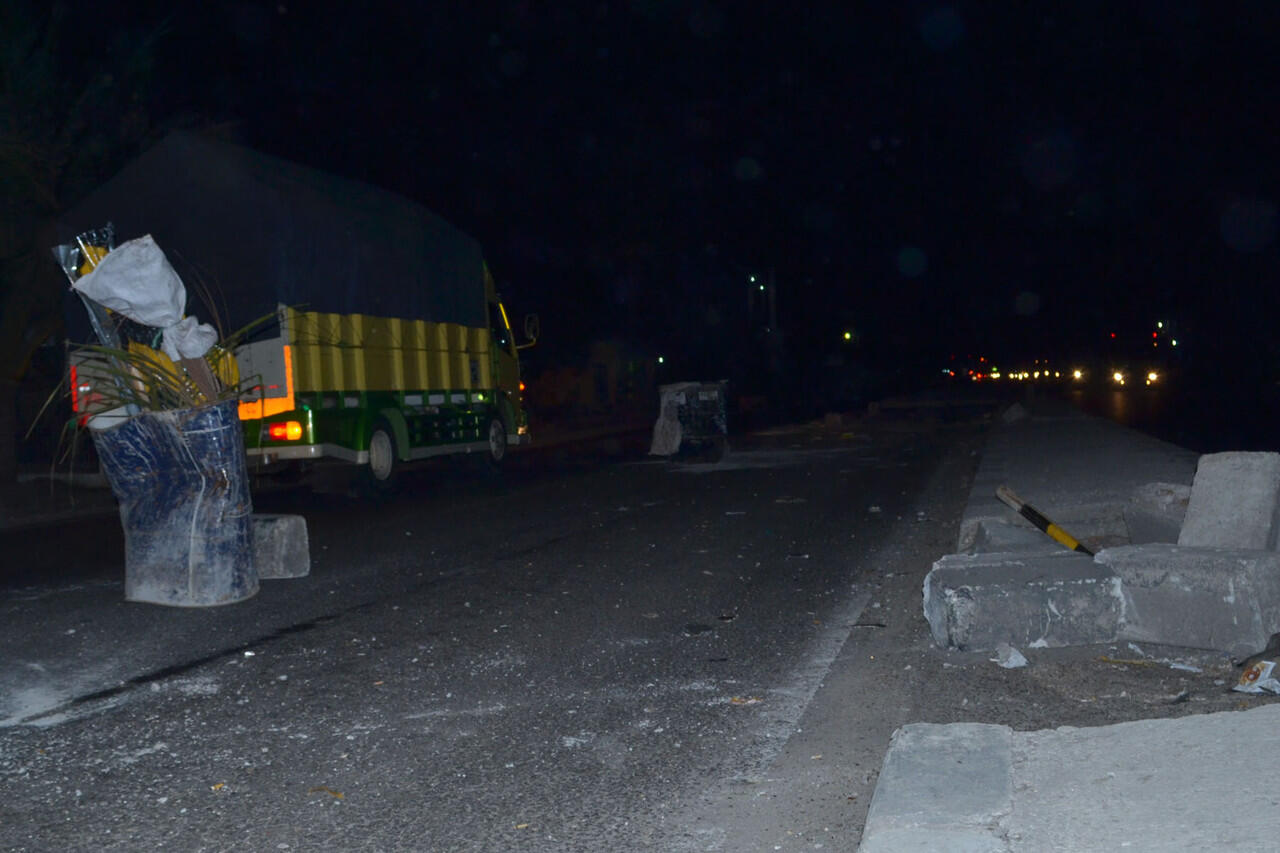 Proyek perbaikan/pembangunan jalan yang membahayakan 