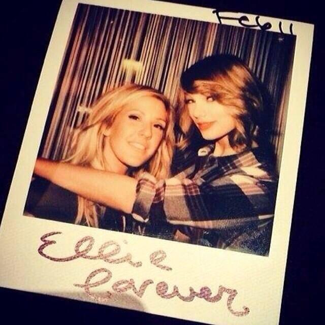 MENGENAL SI CANTIK BERSUARA NYARING ELLIE GOULDING