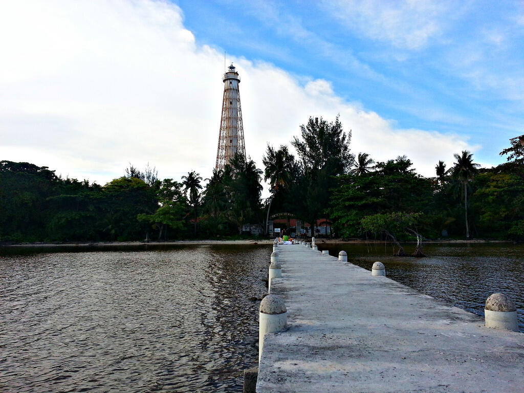 Pulau Biawak, Pulau Perawan nan Eksotis di Indramayu Jawa Barat