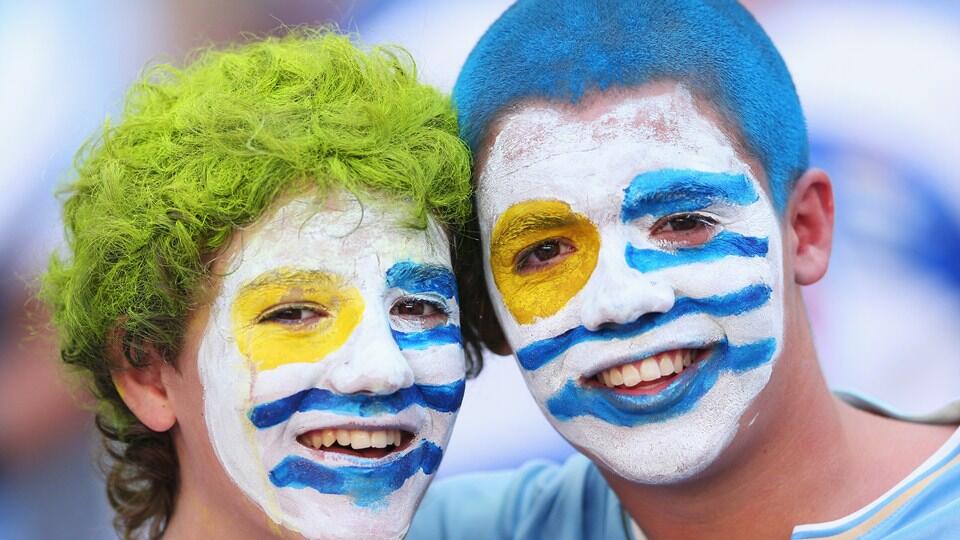 Berbagai Aksi &amp; Ekspresi &quot;Gila&quot; Para Supporter di Piala Dunia Brazil 2014 (Best Pict)