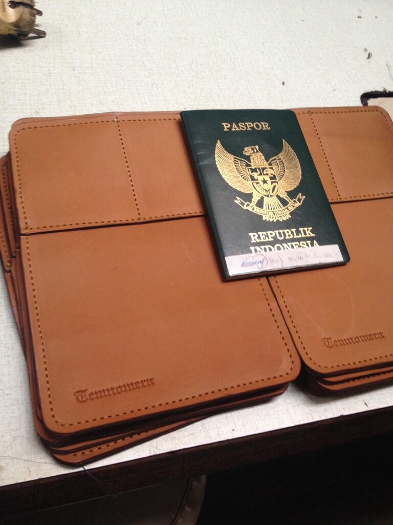Vendor Pengrajin Kulit Andynapit (agenda,ID card,belt,bag,wallet,lanyard,etc) Bandung