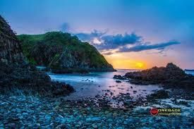 Pantai di Lombok NTB Di Kelilingi Batu Ukiran Alami