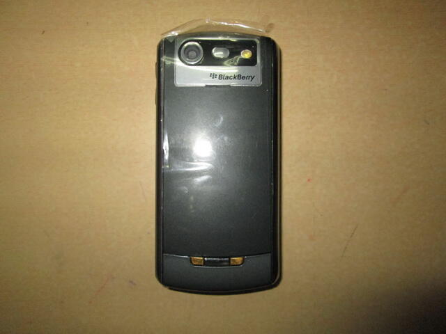 jual blackberry jadul, tipe BB pearl 8110, cocok buat koleksi