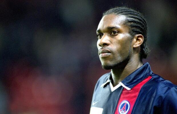 Kembarannya Didier Drogba tapi beda negara.. Augustine Okocha