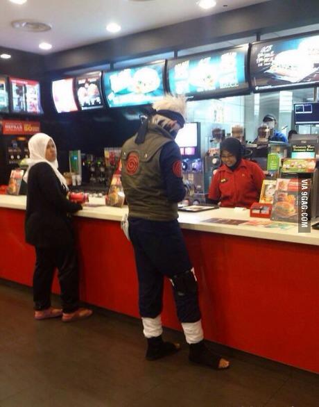 COSPLAY GREGET DAN UNIK