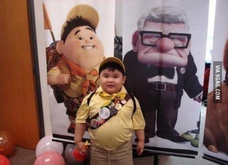 COSPLAY GREGET DAN UNIK