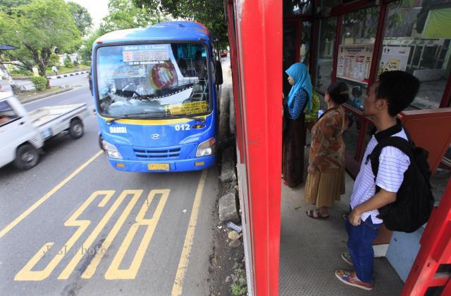  Heboh..!! Bukti Nyata Pencitraan Jokowi Mulai Terbongkar, Masih Layak Jadi Pilihan ?