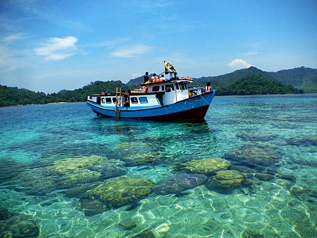 &#91; Ajakan &#93; Mendadak Berlayar Ke Teluk Kiluan 20 - 22 Juni 2014