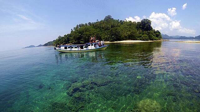 &#91; Ajakan &#93; Mendadak Berlayar Ke Teluk Kiluan 20 - 22 Juni 2014