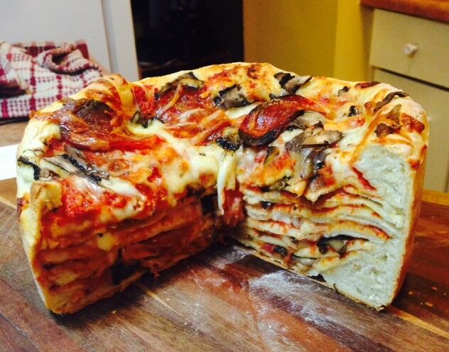 Gabungan Pizza dan Kue Dalam Satu - Penggemar Pizza dan Kue Pasti Ngiler