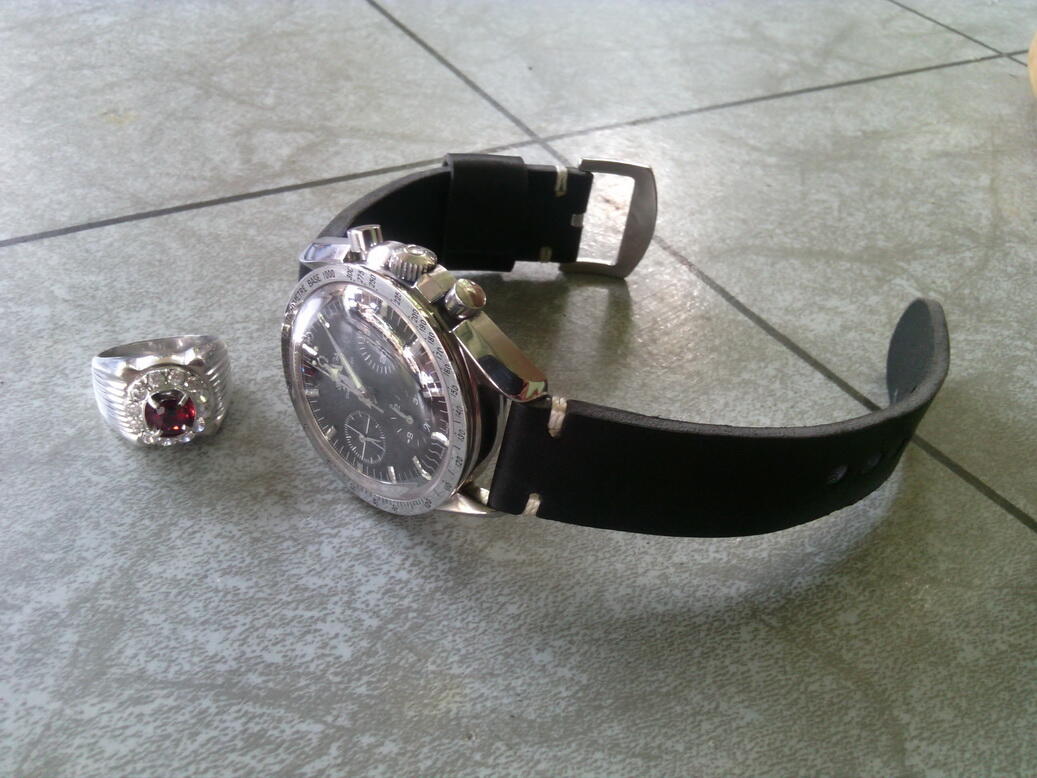 (PART 23) Leather Strap Vintage uk 18/20/22/24mm. ada 32 pieces...murahhh