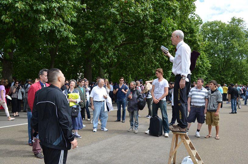 Speakers’ Corner – London, Tempat Dimana Anda Bisa Bebas Bicara dan Berdebat