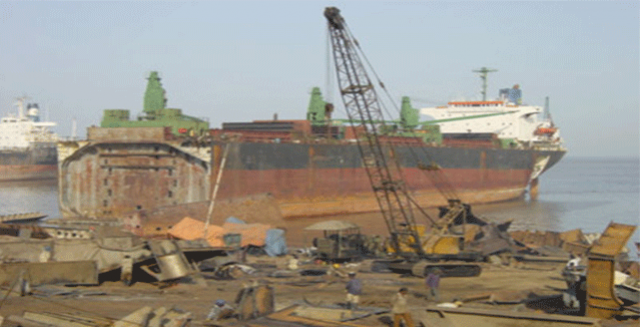 Mengenal &quot;Ship Breaking&quot; Recycling Kapal-kapal 