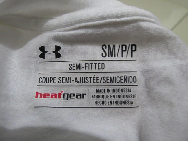 KAOS UNDER ARMOUR LENGAN PENDEK STOK BARU