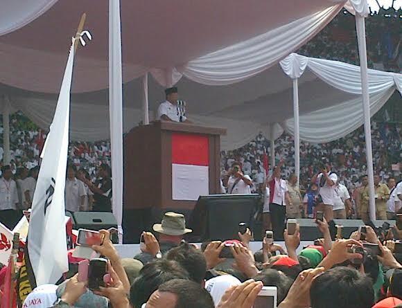 Di Depan Ratusan Ribu Pendukung, Prabowo: Saudara Mau Dipimpin Sama