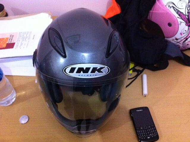 Helm Ink MF-1 L & Kyt Scorpion King XL