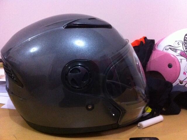 Helm Ink MF-1 L & Kyt Scorpion King XL