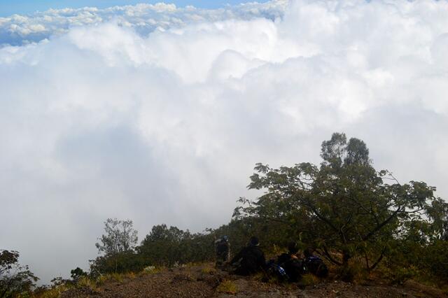 &#91;CatPer&#93; &#91;Via Pura Besakih&#93; Gunung Tersuci di Bali Mt.Agung 3.142mdpl 2014