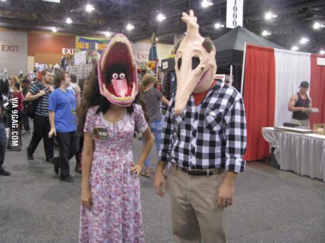 COSPLAY GREGET DAN UNIK