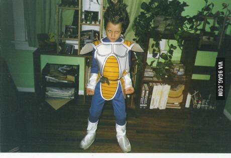 COSPLAY GREGET DAN UNIK