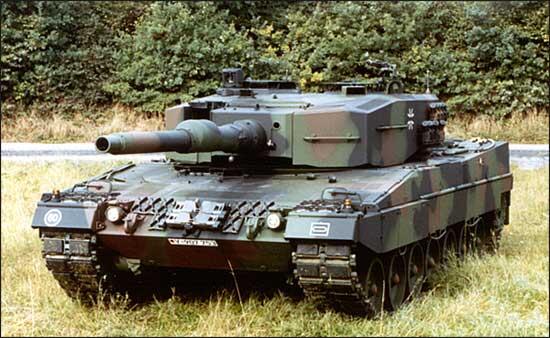 Salahkah TNI Punya Tank Leopard?