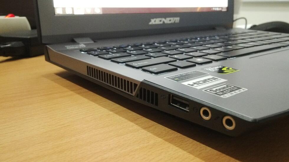 &#91;Laptop Gaming&#93; XENOM Siren SR13 - Hardware Photo &amp; Gaming