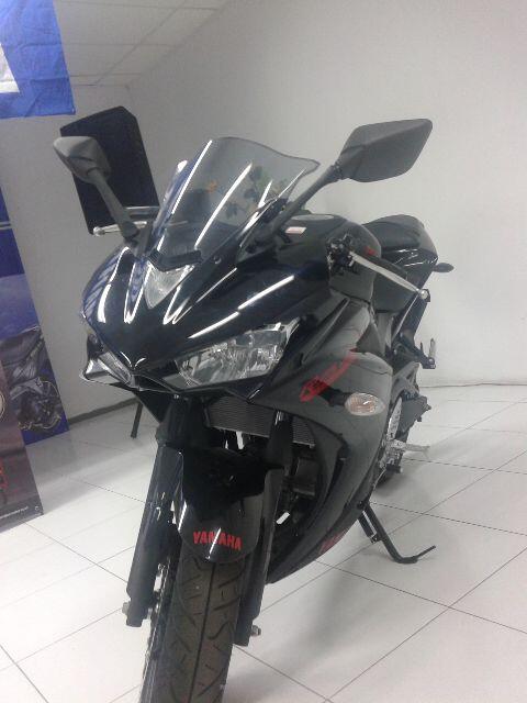 Jual Motor Yamaha! Dealer Resmi Motor Yamaha! R-SHop! R15 & R25