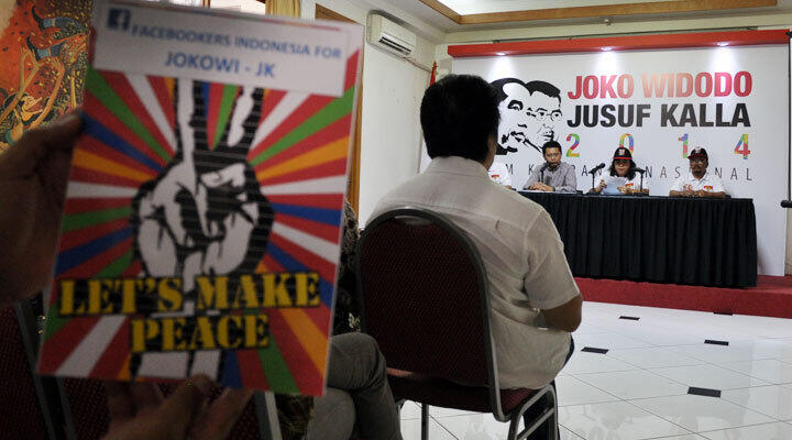 Facebookers Indonesia di 12 Negara, Dukung Jokowi-JK 