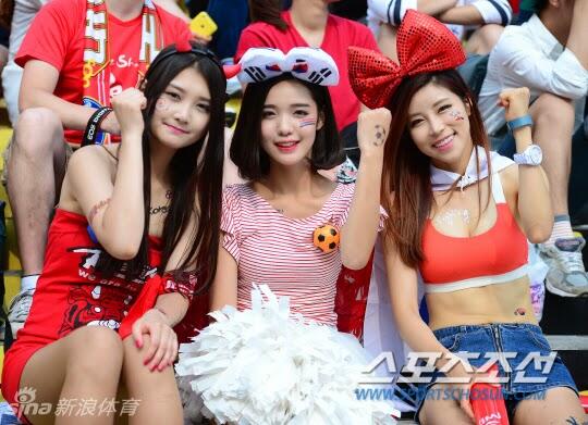 Para Suporter Cantik & Seksi Korea Selatan di Piala Dunia 2014