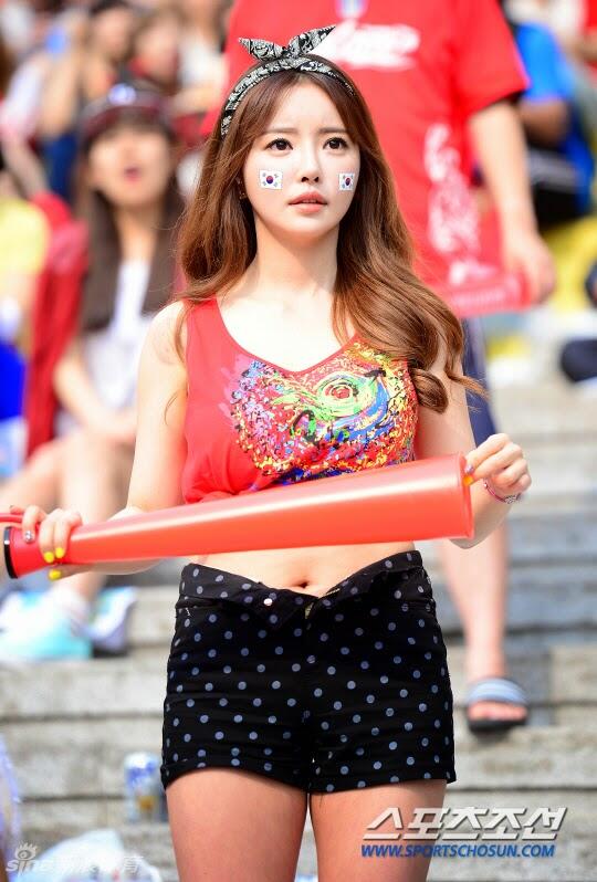 Para Suporter Cantik & Seksi Korea Selatan di Piala Dunia 2014