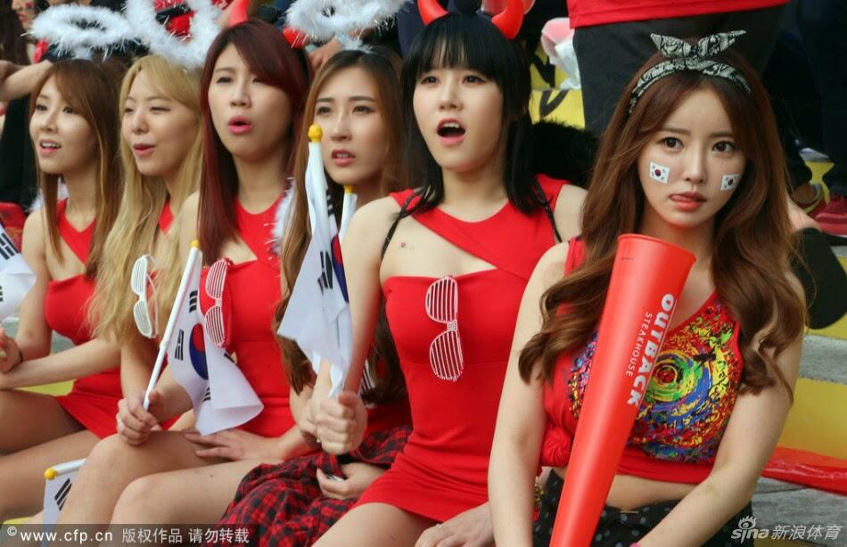 Para Suporter Cantik & Seksi Korea Selatan di Piala Dunia 2014