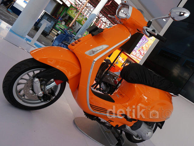 New piaggio vespa sprint 150