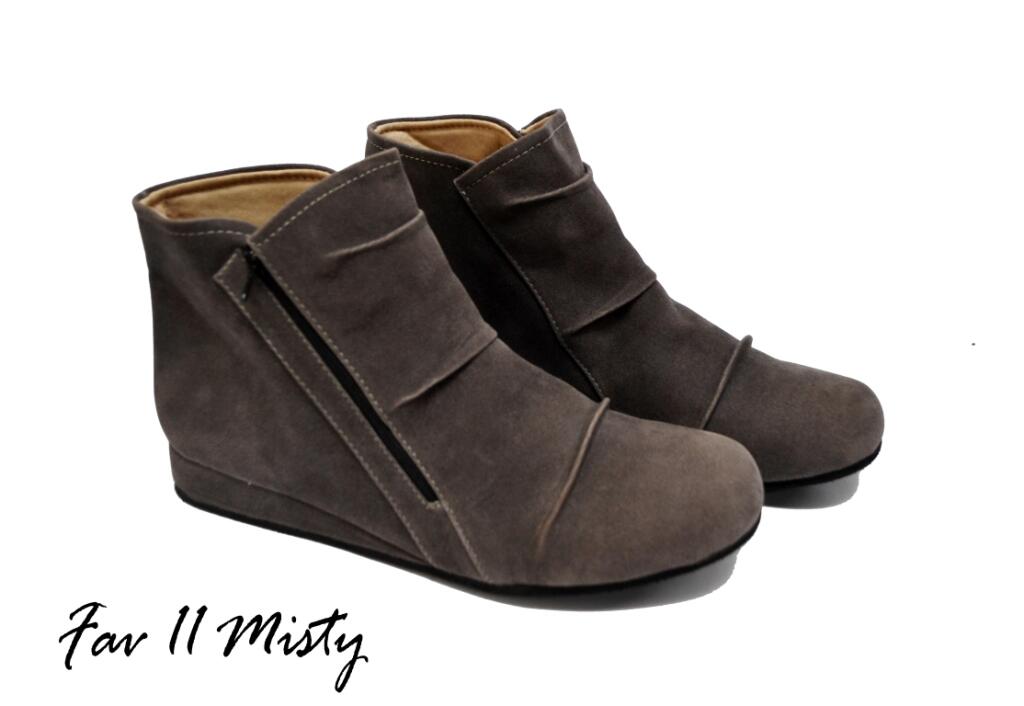 Fav Shoes Indonesia | Casual, Modern and Trendy Boots