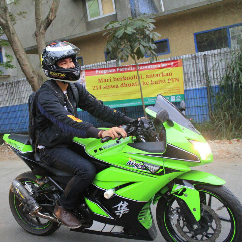 Jual Ninja 250R SE th. 2011 BANDUNG