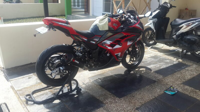 jual ninja 250 fi merah 2013 modif branded