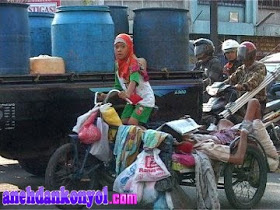 (INSPIRATIF)6 kisah cinta dan kehidupan yg menguras air mata!