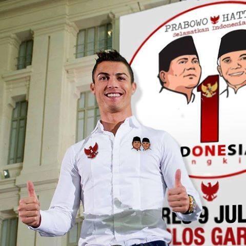 Pendukung capres sebelah juga kreatif kok...