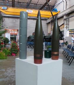 Ini Dia Amunisi Meriam Caesar 155 yang akan Diproduksi PT Pindad