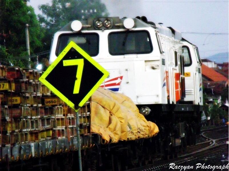 Kumpulan foto Kereta Api hasil jepretan sendiri
